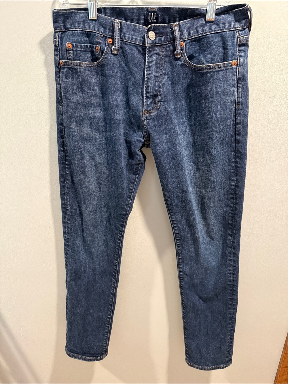 GAP Women's Straight Leg Jeans in Dark Blue Denim Size Slim 30 x 30